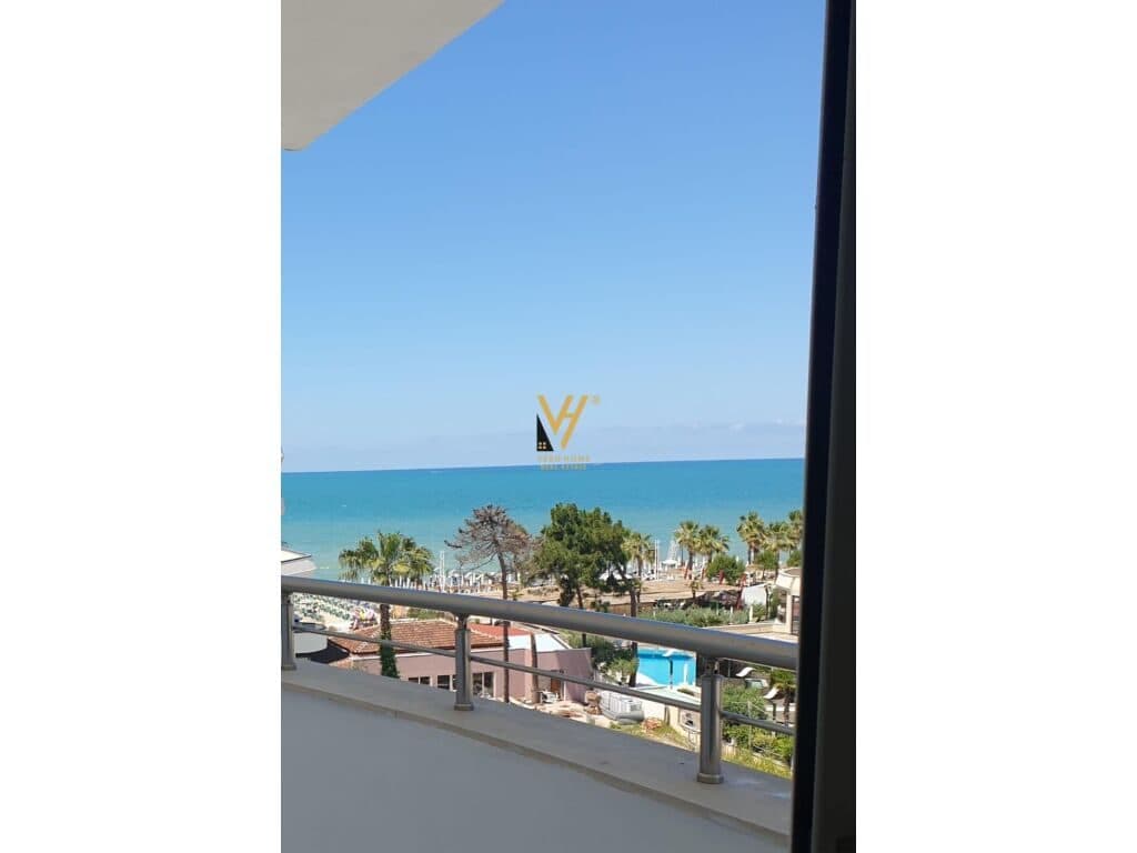 Shitet Apartament 1+1+ballkon ne Golem 81 m2