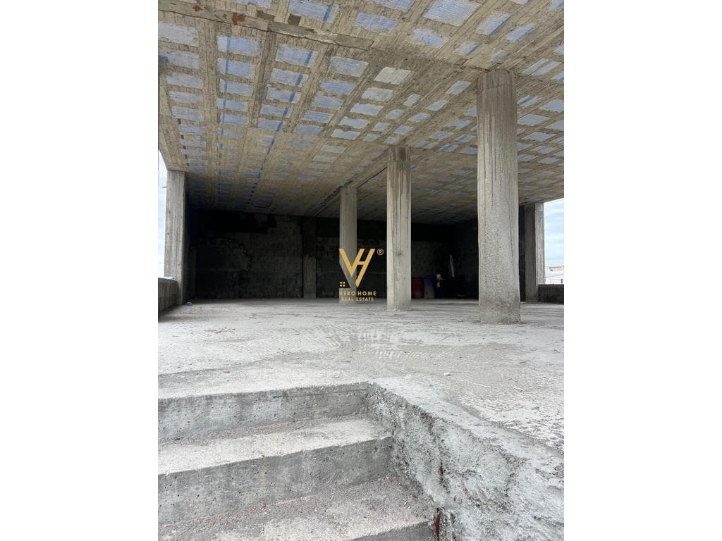 JEPET GODINE 2-KATESHE ME QIRA NE KAVAJE 150.000 LEKE 3