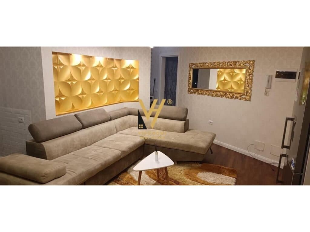Shitet Apartament 2+1+ballkon te Liqeni i Thate 140 m2 2