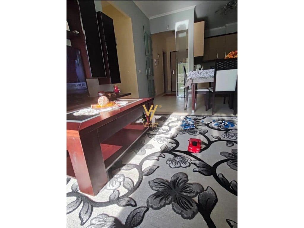 JEPET APARTAMENT 2+1+2+BLK ME QIRA TE KOPSHTI BOTANIK 1.150 EURO 3