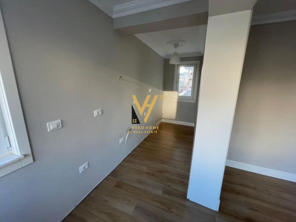 Jepet Apartament 2+1+ballkon me qera ne Bllok 100 m2 3