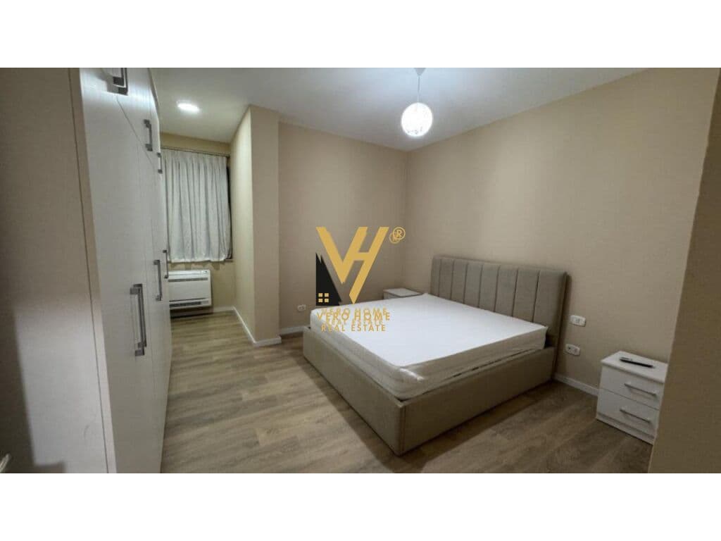 JEPET APARTAMENT 1+1 ME QERA TE 21 DHJETORI 700 EURO 3