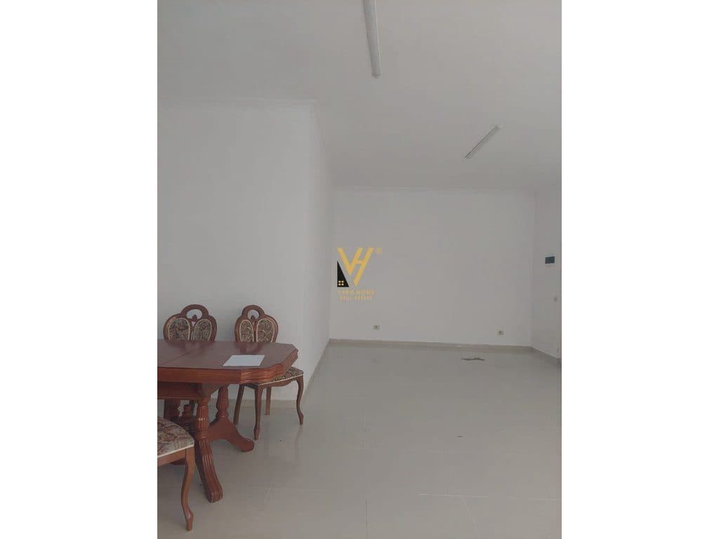 JEPET DYQAN 60 M2 ME QERA TE KODRA E DIELLIT 40.000 LEKE 2