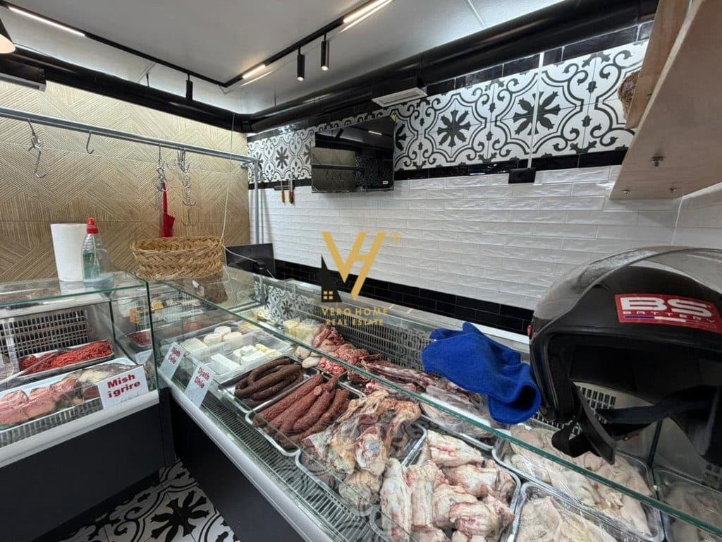 SHITET AMBIENT DHE BIZNES TE RRUGA FERIT XHAJKO 340.000 EURO