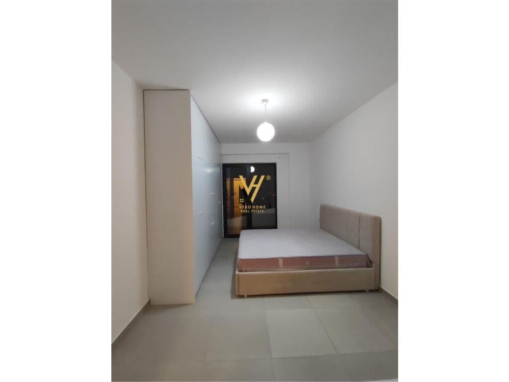 Jepet Apartament 1+1+ballkon me qera te Unaza e Re 80 m2 3