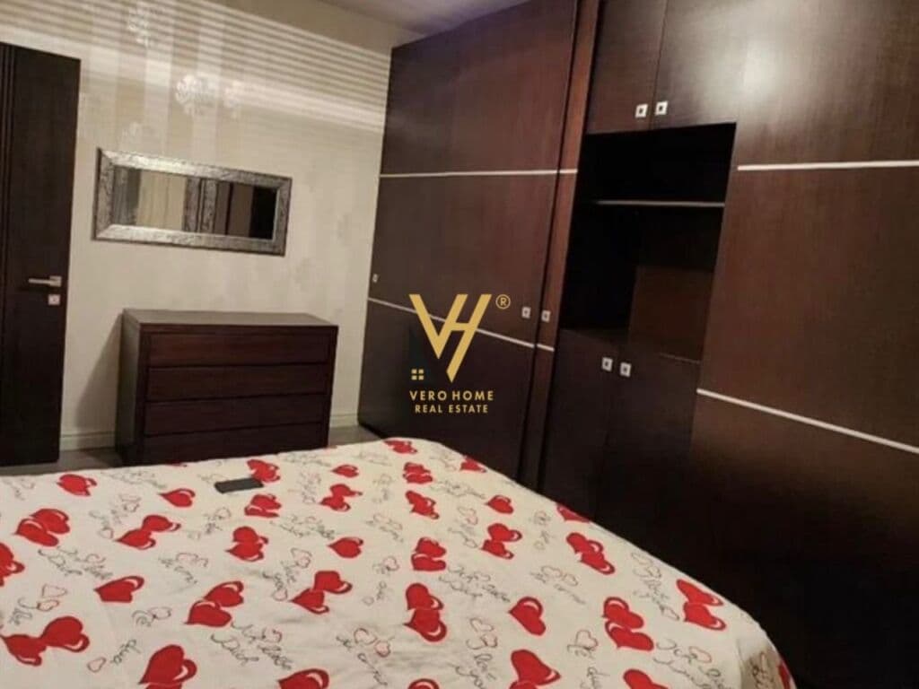 Jepet Apartament 1+1+ballkon me qera te Rruga Myslym Shyri 75 m2 4
