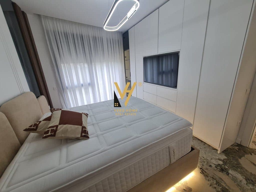 JEPET APARTAMENT 1+1+BLK ME QIRA TE LIQENI I THATE 1.200 EURO 4