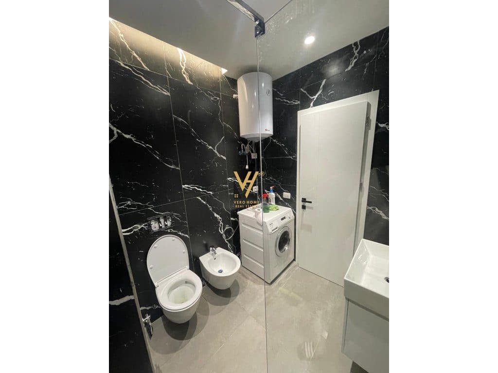 JEPET APARTAMENT 2+1 ME QERA TEK UNIVERS CITY 60.000 LEKE 4