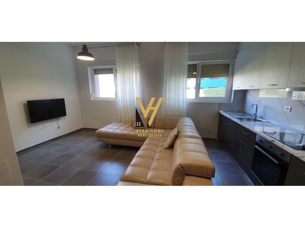 JEPET APARTAMENT 2+1+BLK ME QERA TE MANGALEMI, ALI DEMI 500 EURO
