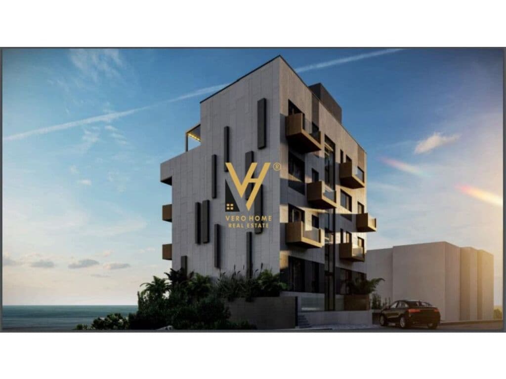 Shitet Apartament 2+1+2 ne Sarande 89 m2 3