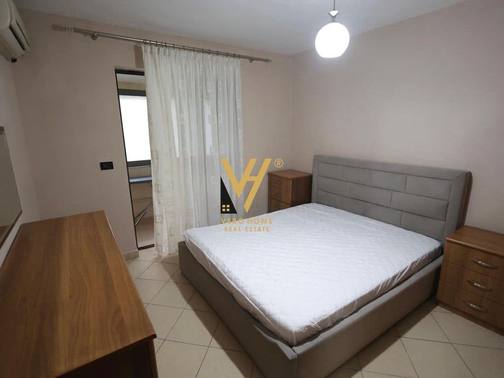 JEPET APARTAMENT 2+1 ME QIRA TE MARTENITETI I RI 60.000 LEKE 4