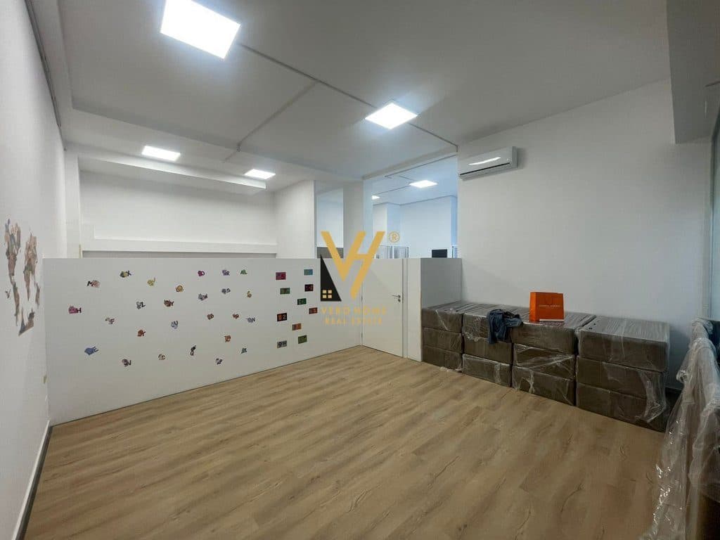 JEPET AMBIENT 100M2 ME QERA NE YZBERISHT 850 EURO