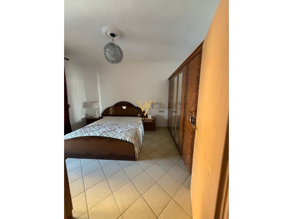 JEPET APARTAMENT 2+1+BLK ME QERA NE ASTIR 50.000 LEKE 3
