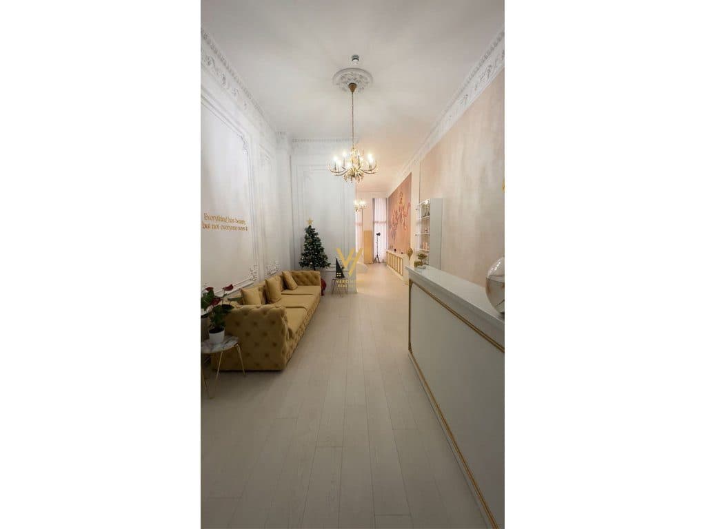 JEPET AMBIENT 78 M2 ME QIRA TE GARDEN BUILDING, RR.KAVAJES 1.100 EURO