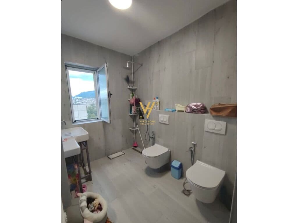 Shitet Apartament 3+1+ballkon ne Allias 70 m2 3