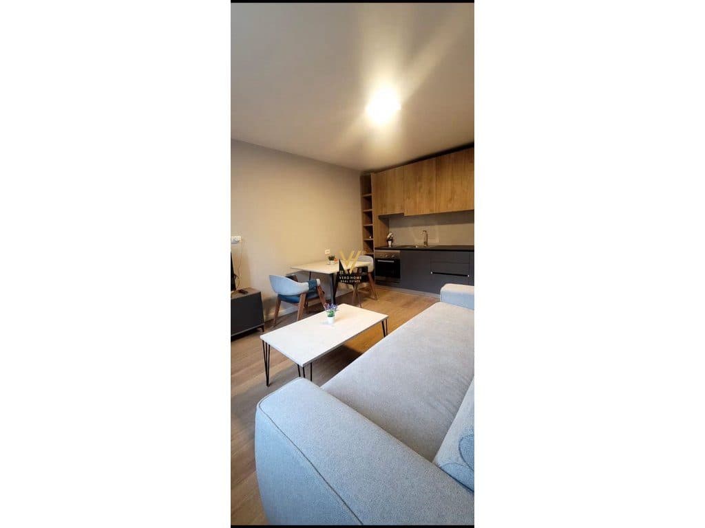 JEPET APARTAMENT 2+1 ME QIRA TE 21 DHJETORI 950 EURO 2