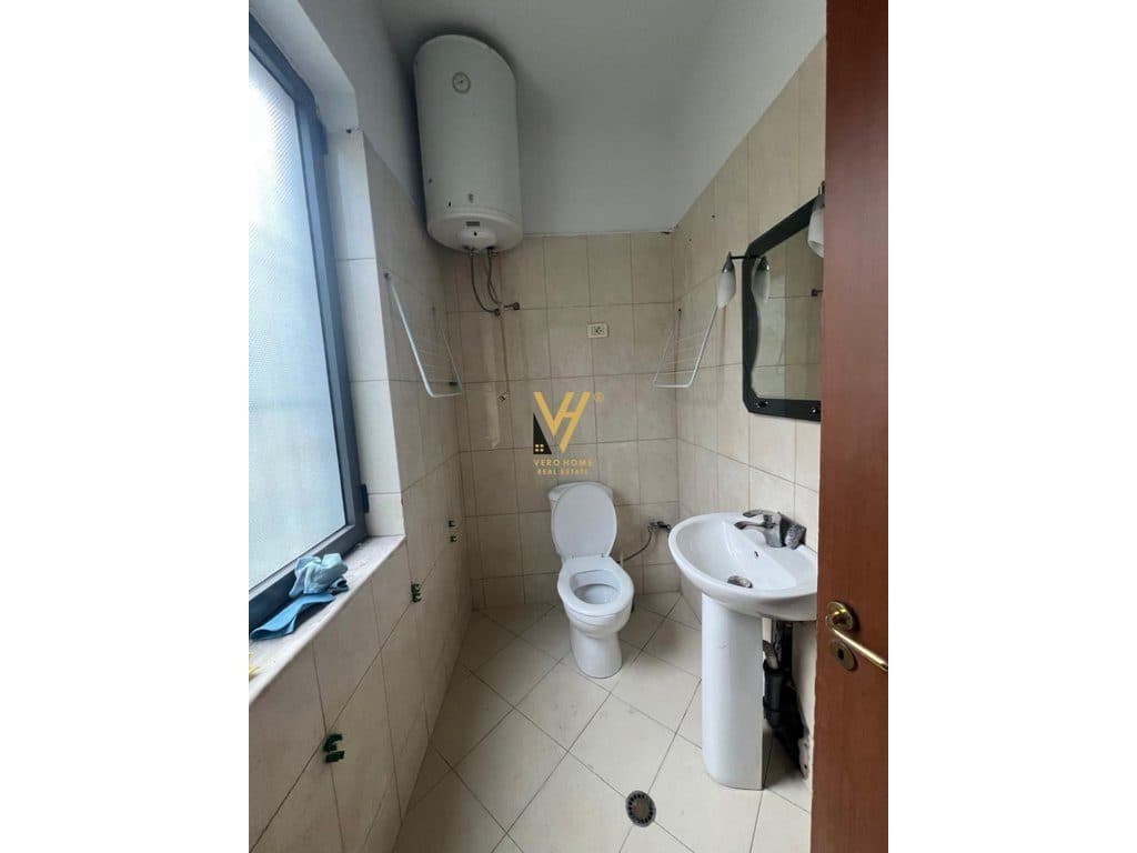JEPET DYQAN 50 M2 ME QIRA TE KOPSHTI ZOOLOGJIK 55.000 LEKE 4