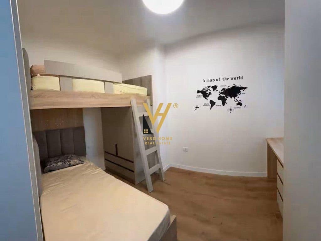 JEPET APARTAMENT 2+1+BLK ME QIRA TE STADIUMI DINAMO 90.000 LEKE 4