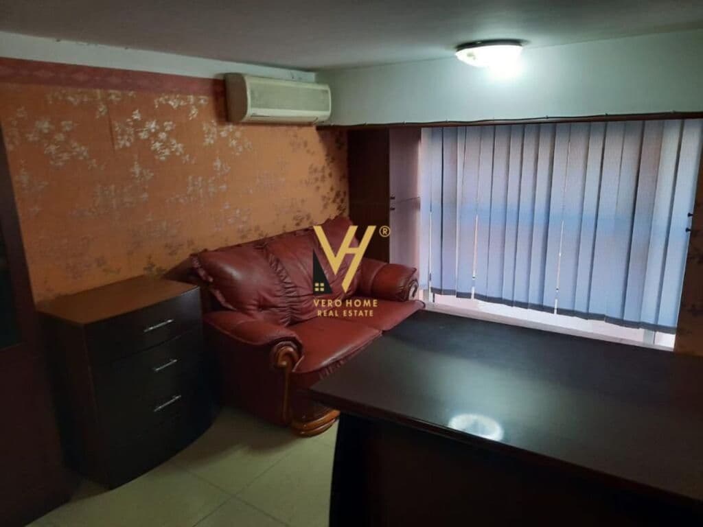 Jepet Ambient Biznesi me qera te Zogu i Zi 70 m2 2