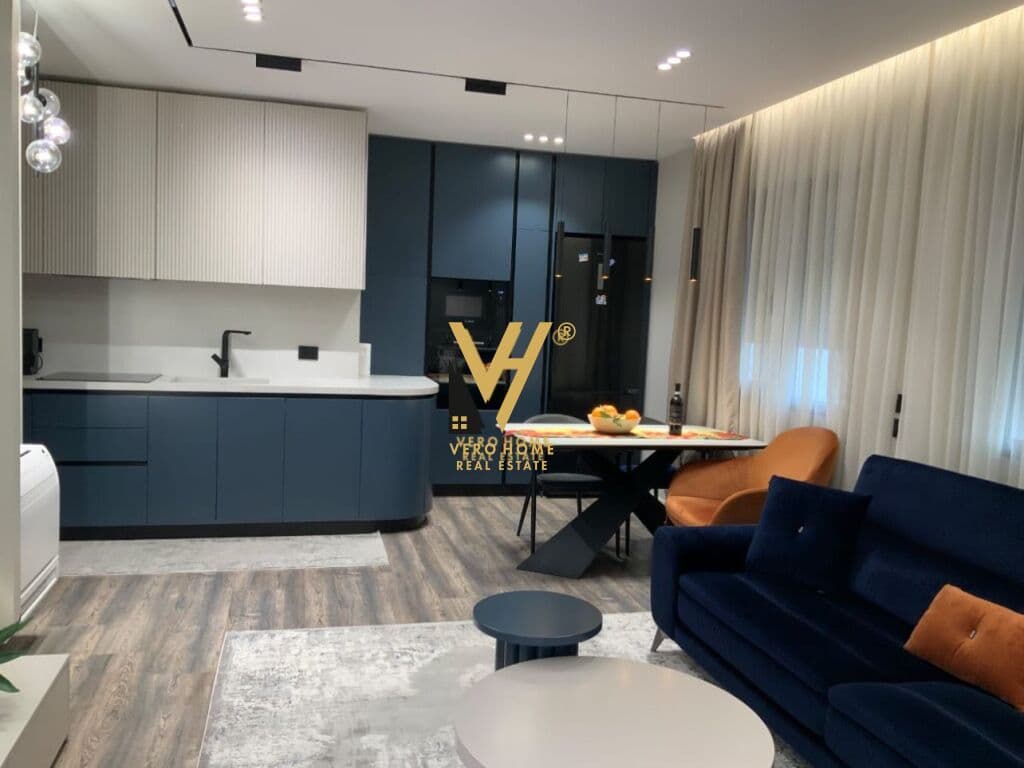 SHITET APARTAMENT 2+1+2 TE TREGU I RI ELEKTRIK 300.000 EURO 2