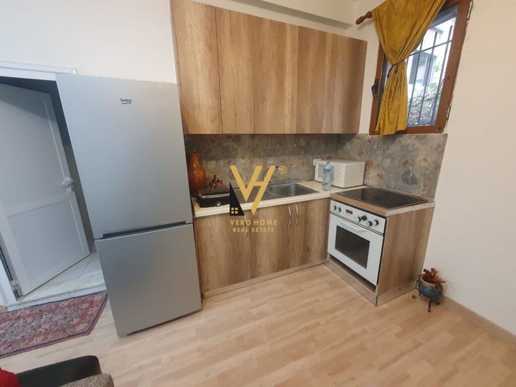 Jepet Apartament 1+1+ballkon me qera ne Selite 65 m2 2
