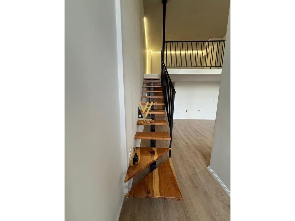 JEPET ZYRE 60 M2 DUPLEX ME QIRA TE GOLDEN PARK 3, 450 EURO 3