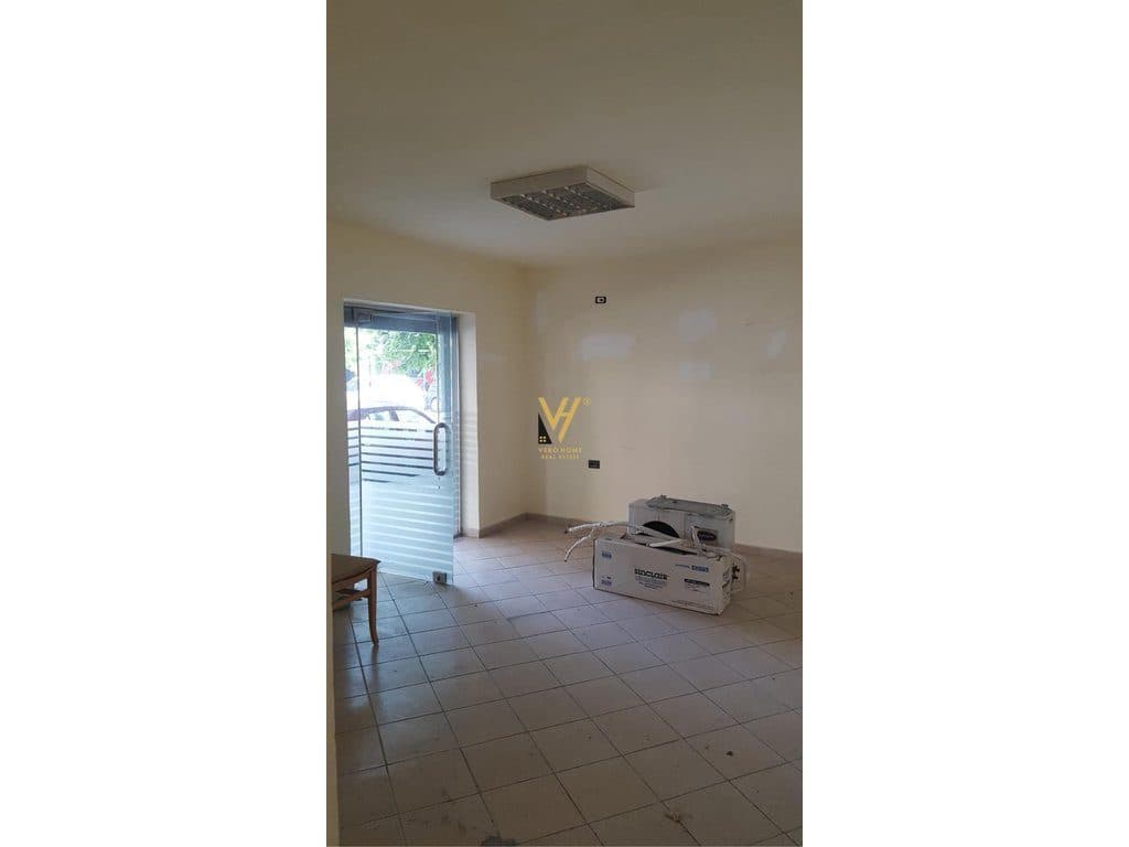SHITET DYQAN 55 M2 TE IRFAN TOMINI 165.000 EURO