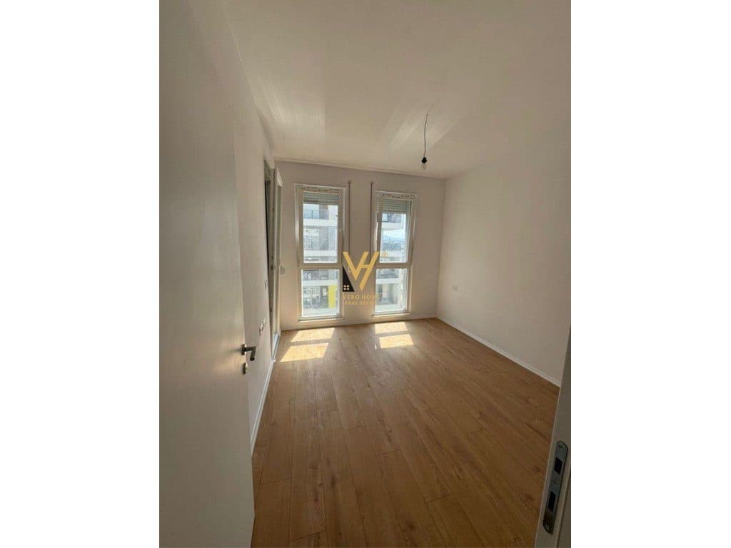 SHITET APARTAMENT 1+1+BLK UNIVERS CITY 72.000 EURO