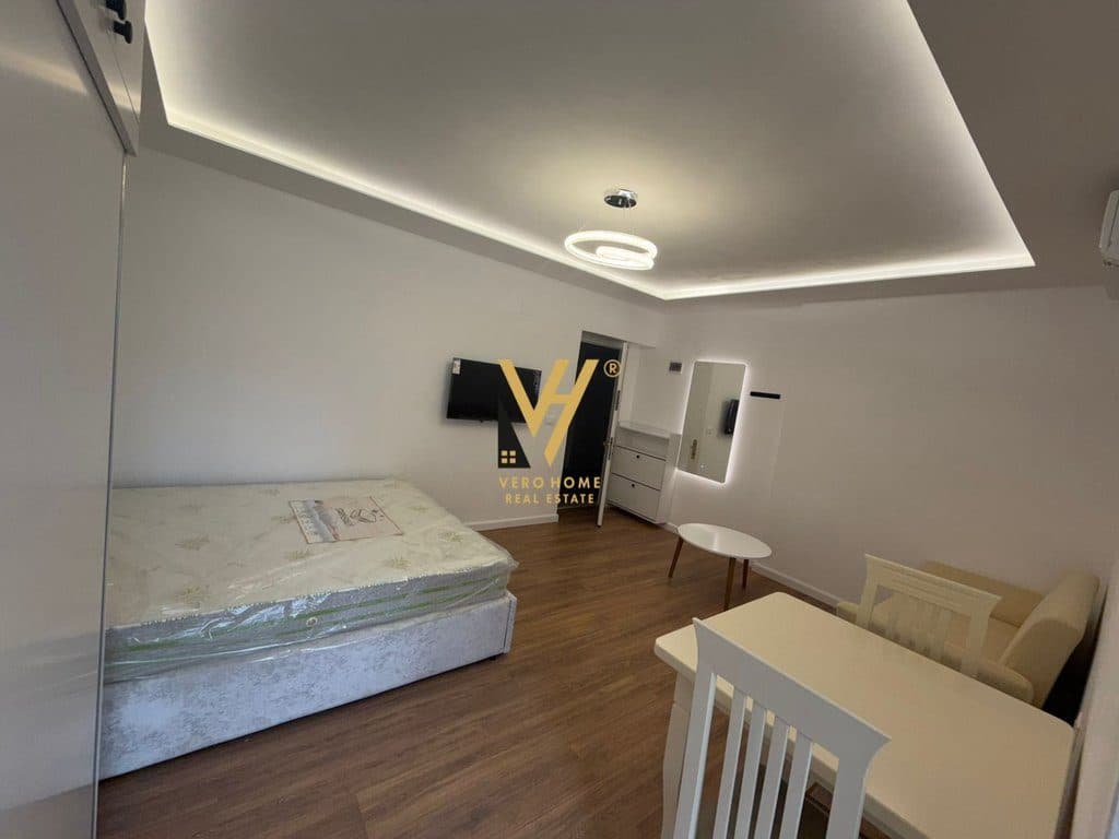 SHITET GARSIONERE 30 M2 TE RRUGA FERIT XHAJKO 8.800.000 LEKE 4
