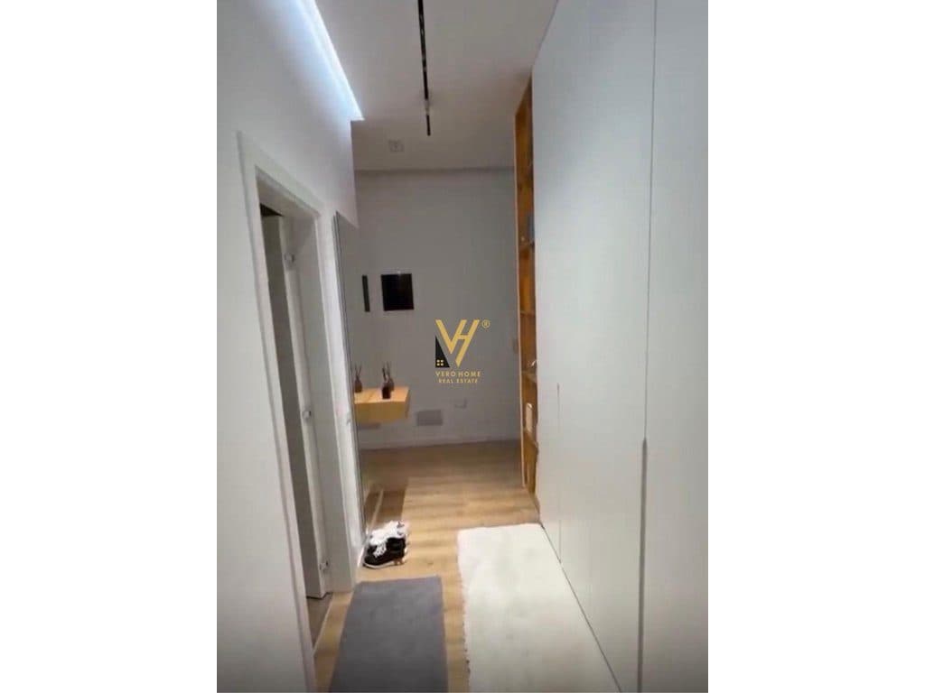 JEPET APARTAMENT 2+1+2+BLK ME QERA TEK KOPSHTI BOTANIK 1.200 EURO 3