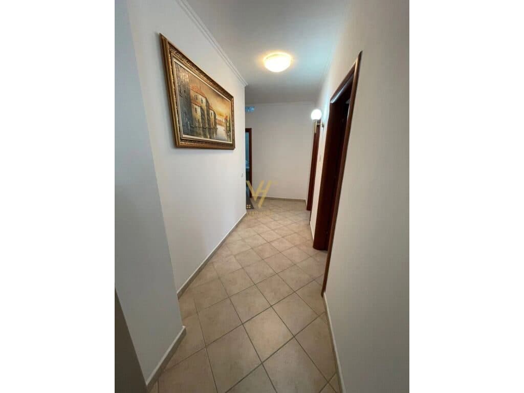 Jepet Apartament 2+1+ballkon te Kopshti Zoologjik 89 m2 2