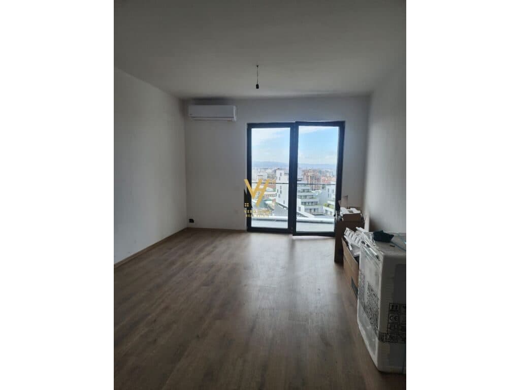 Jepet apartament me qera te Kompleksi Arlis , Farmacia 10 76 m2 2