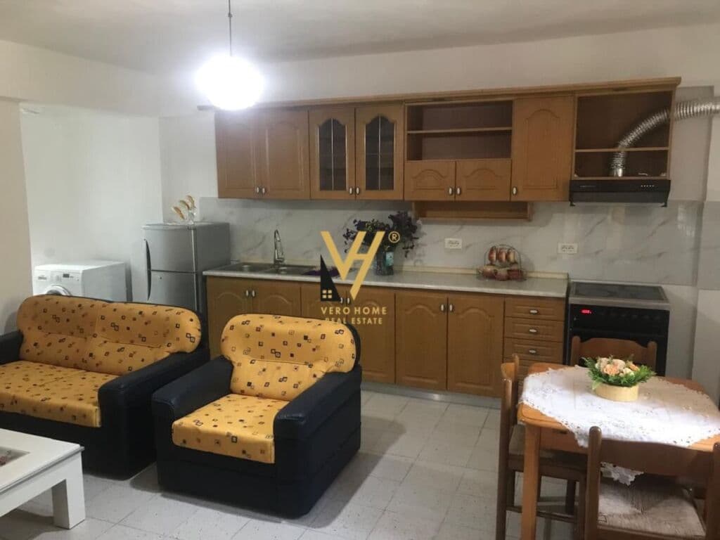 Jepet Apartament 1+1+ballkon me qera ne Laprake ,Kupola 60 m2