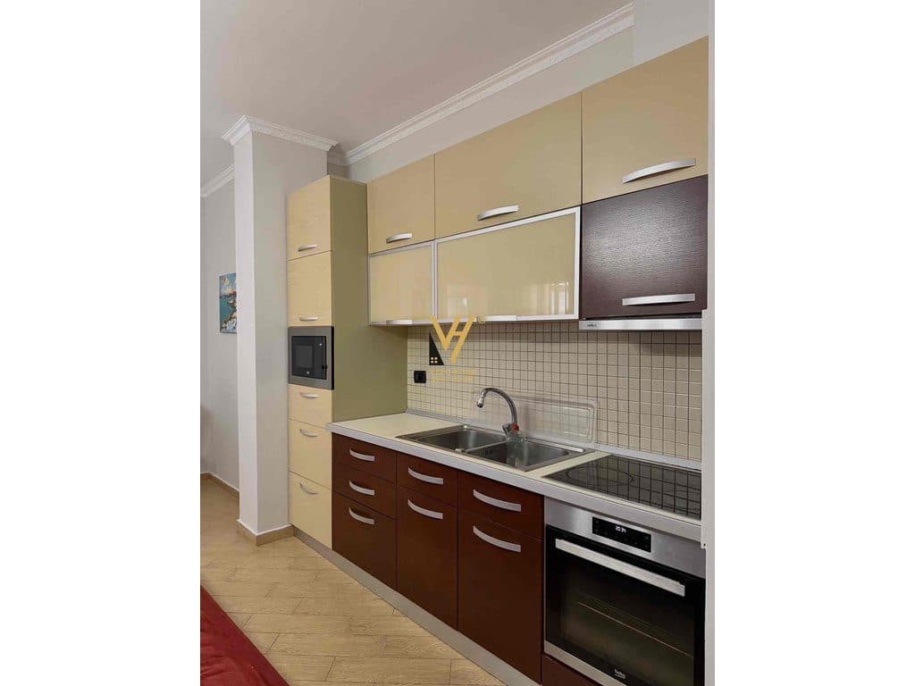 JEPET APARTAMENT 2+1+BLK ME QERA TE FRESKU 65.000 LEKE 2