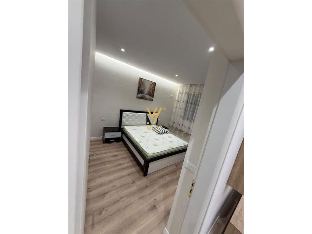 JEPET APARTAMENT 1+1+BLK ME QERA NE ASTIR 550 EURO 4