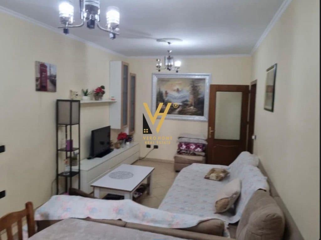 JEPET APARTAMENT 2+1+BLK ME QERA TE PALLATI ME SHIGJETA 500 EURO
