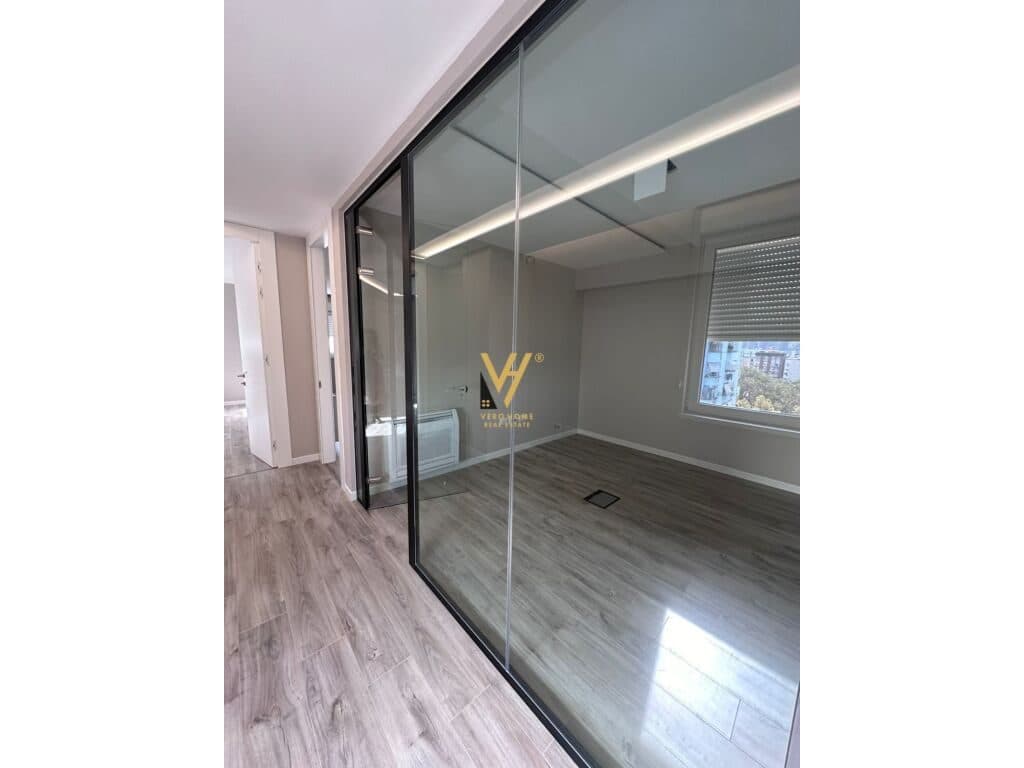 Jepet zyre me qera te Ish Ekspozita Sot 125 m2 3