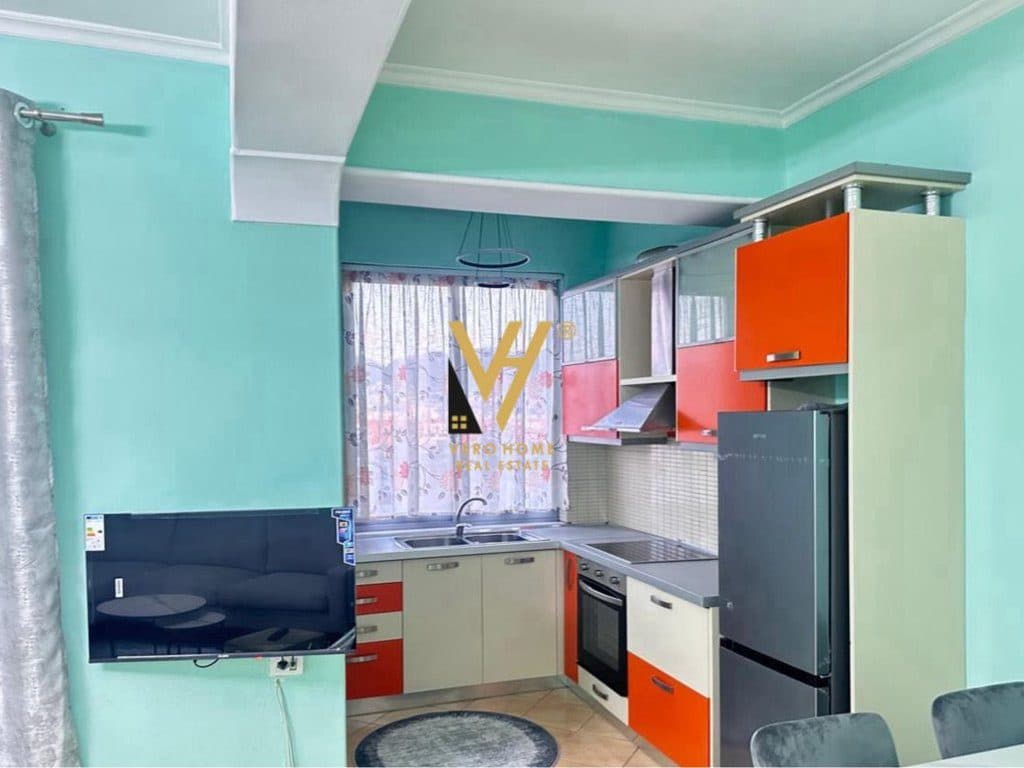JEPET APARTAMENT 1+1+BLK ME QIRA TE RRUGA E KAVAJES 60.000 LEKE 2
