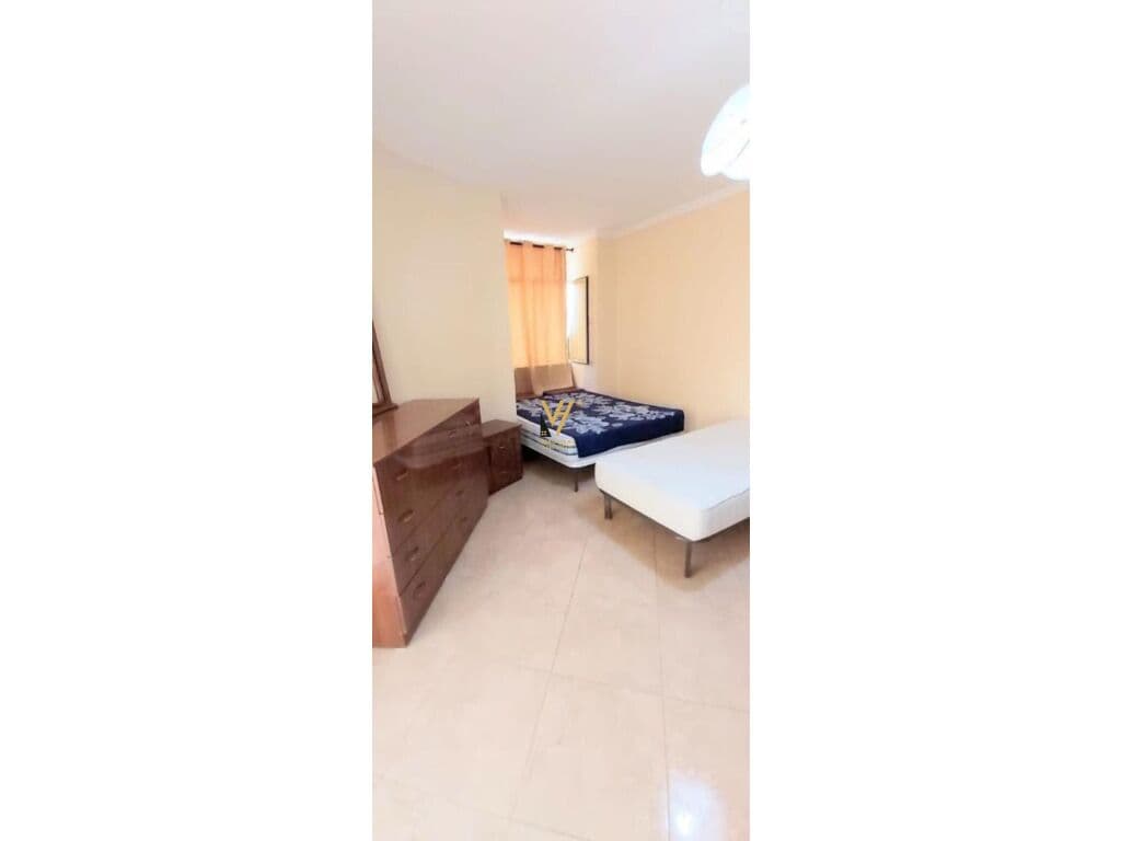 Shitet Apartament 2+1+ballkon te Rruga e Elbasanit 148 m2 3