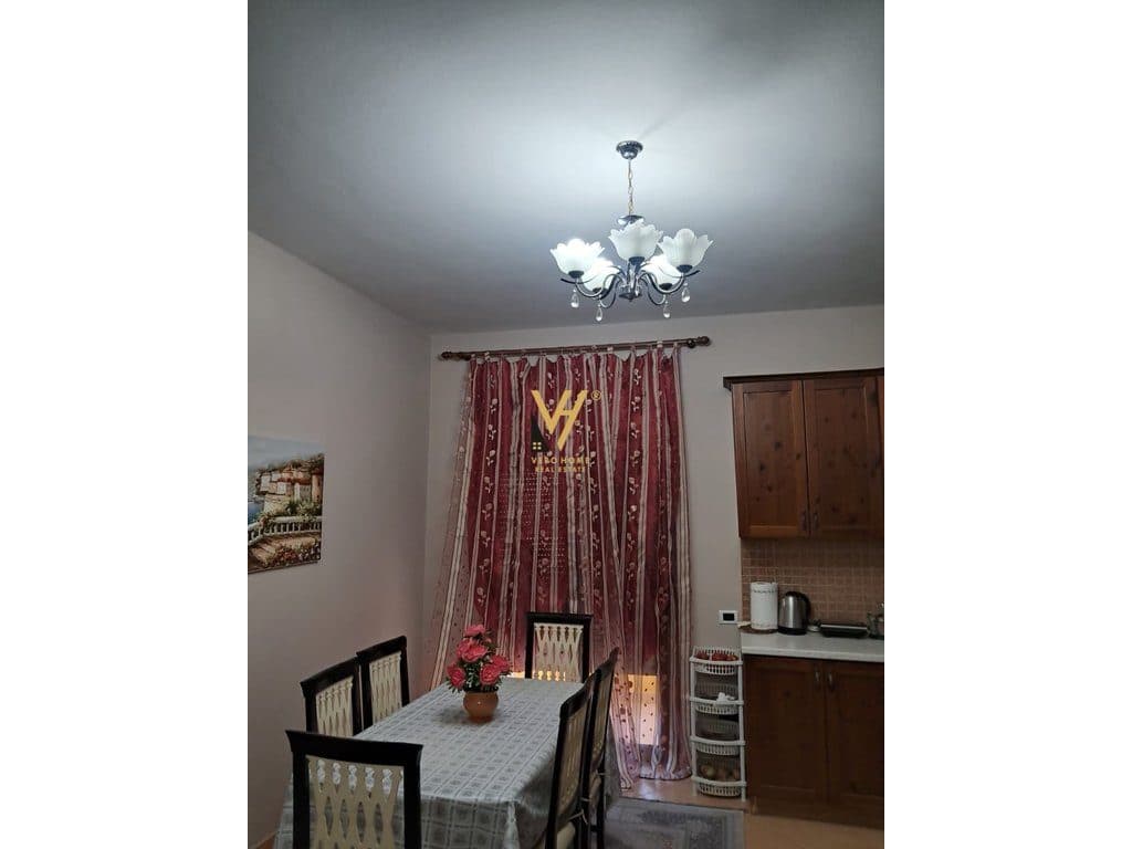 JEPET APARTAMENT 1+1 ME QERA NE SAUK 50.000 LEKE 2