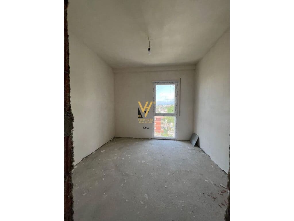 Shitet Apartament 2+1+2+ballkon te Bulevardi i Ri 119 m2