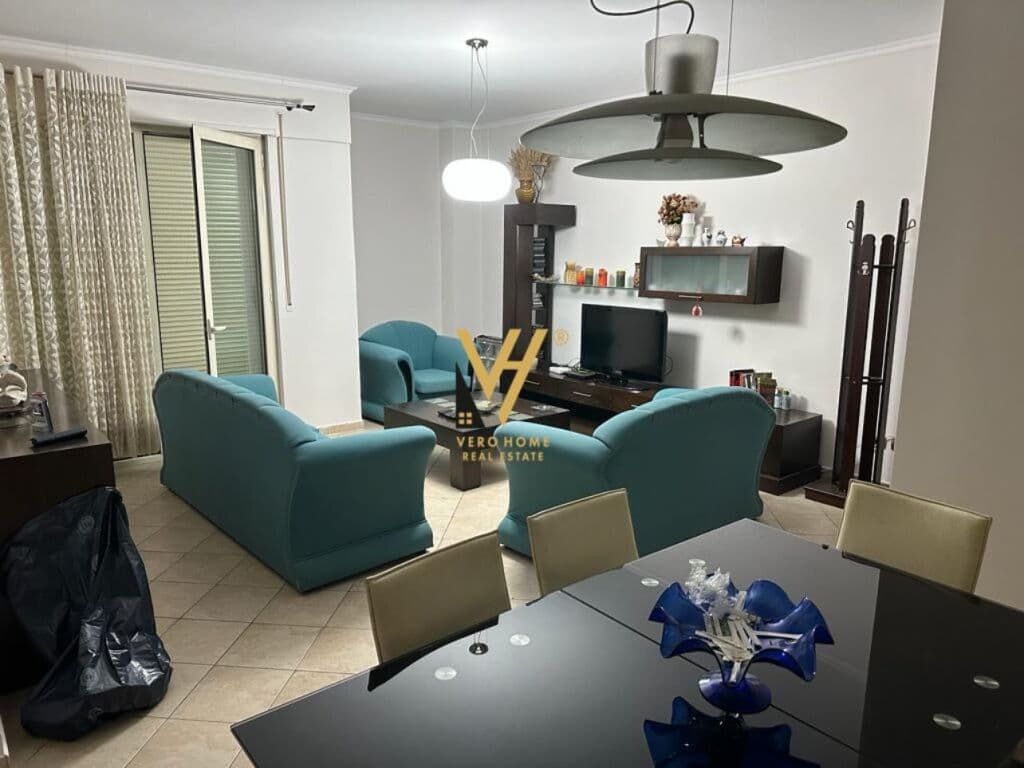 Jepet Apartament 2+1+2 me qera tek Selvia 115 m2 4