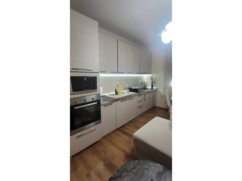 JEPET APARTAMENT 2+1+BLK ME QERA TEK OXHAKU 500 EURO 3