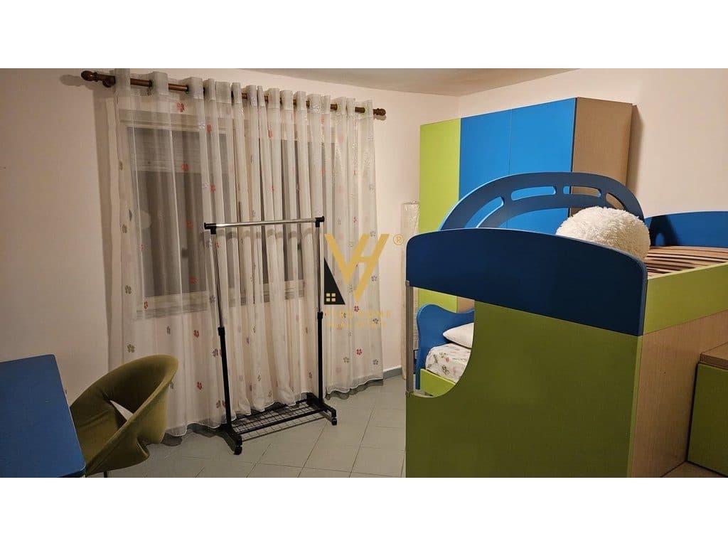 JEPET APARTAMENT 2+1 ME QIRA TE RRUGA E KAVAJES 60.000 LEKE 4