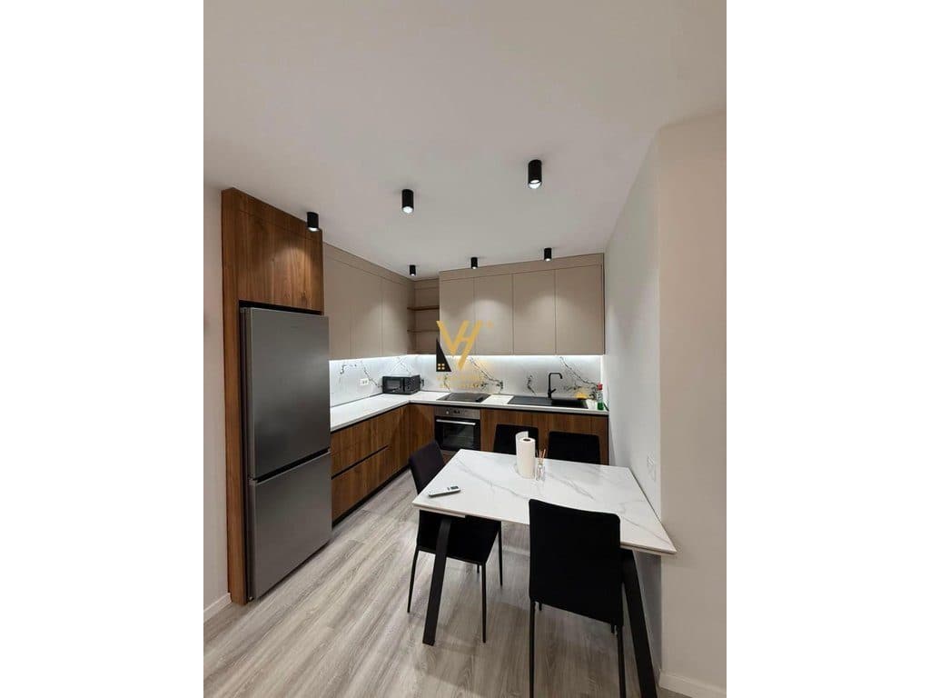 JEPET APARTAMENT 1+1+BLK ME QIRA TE RR.DRITAN HOXHA 65.000 LEKE 2