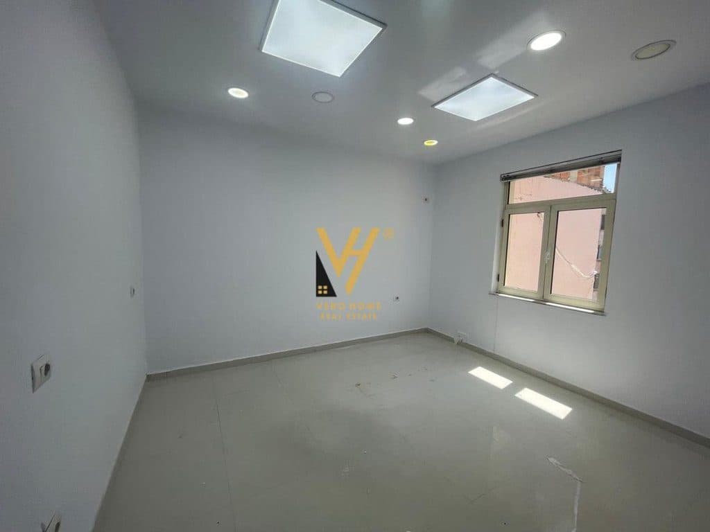 JEPET APARTAMENT 2+1 ME QIRA TE LIBRI UNIVERSITAR 700 EURO 2
