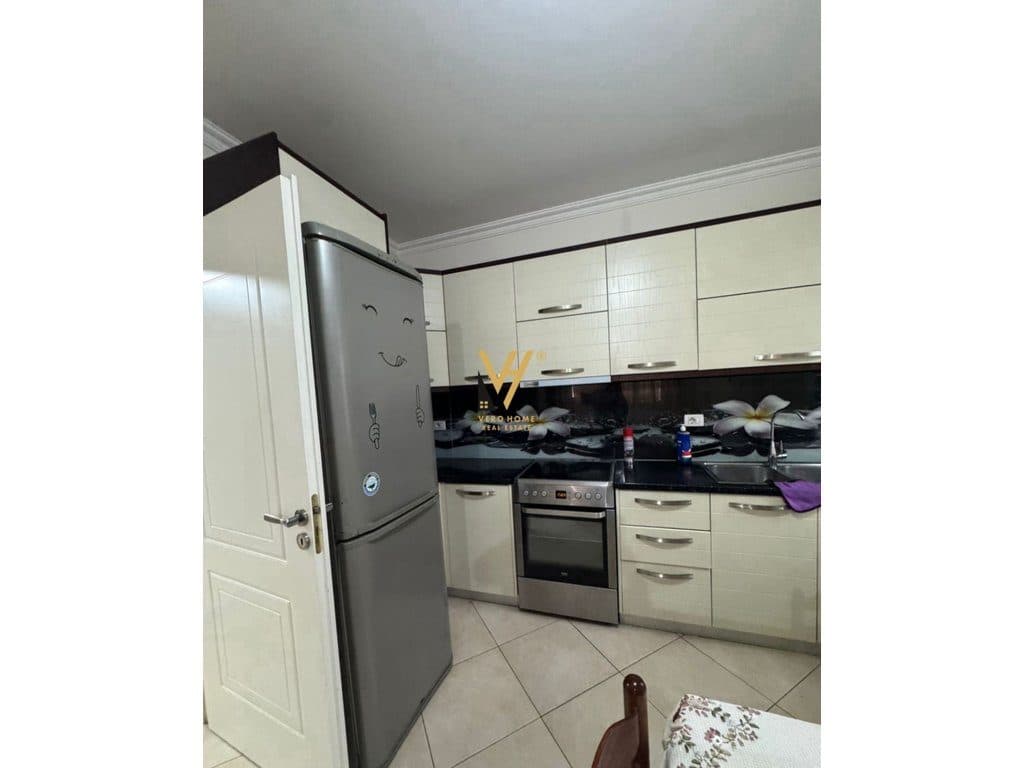 JEPET APARTAMENT 1+1+BLK ME QERA NE ASTIR 45.000 LEKE 2