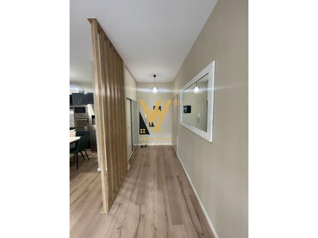 JEPET APARTAMENT 3+1+BLK ME QERA TE KOPSHTI ZOOLOGJIK 1.200 EURO 4