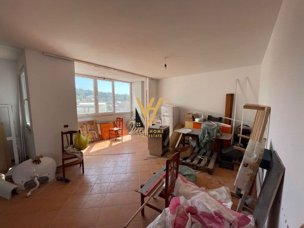 Shitet apartament 3+1+verande te Vilat Gjermane 169 m2 3