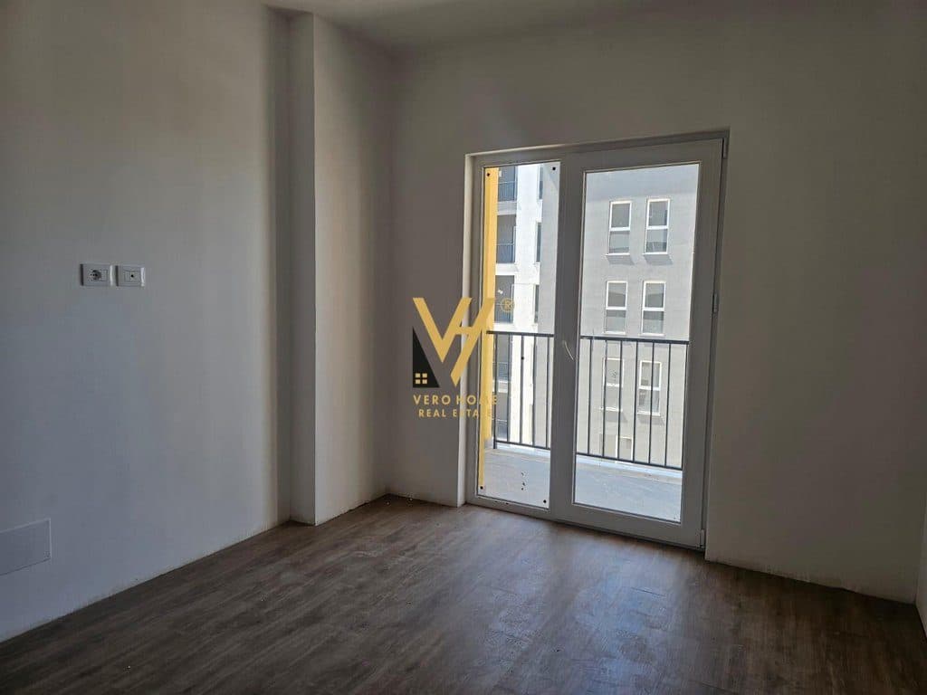 SHITET APARTAMENT 1+1+BLK TE TIRANA ENTRY, ISH SHESHI SHQIPONJA 97.000 EURO 3